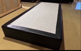 Losse boxspring, zwart